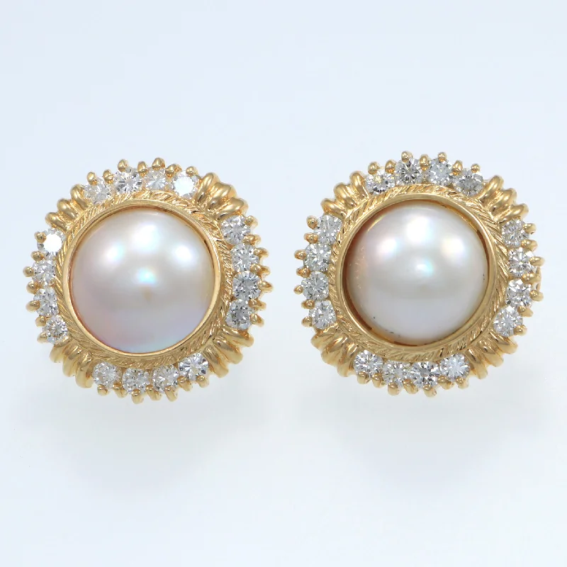 Estate 14k Yellow Gold 12mm Pearl 1.12ctw Diamond Ribbed Cocktail Clip Earrings