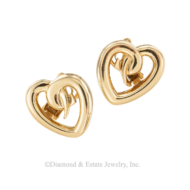 Paloma Picasso Tiffany & Co Heart Shaped Yellow Gold Clip On Earrings